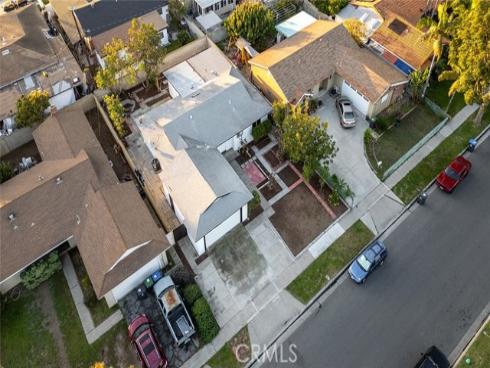 928 S Laurel   Street, Santa Ana, CA