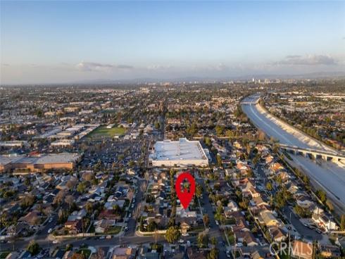 928 S Laurel   Street, Santa Ana, CA