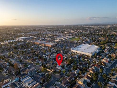 928 S Laurel   Street, Santa Ana, CA