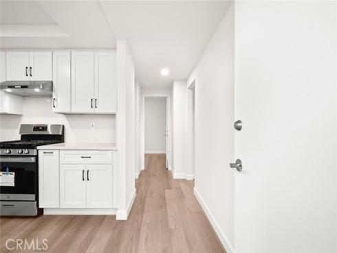 928 S Laurel   Street, Santa Ana, CA