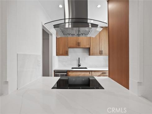 1030 W Macarthur  90 , Santa Ana, CA