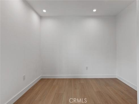 1030 W Macarthur  90 , Santa Ana, CA