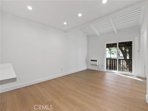 1030 W Macarthur  90 , Santa Ana, CA