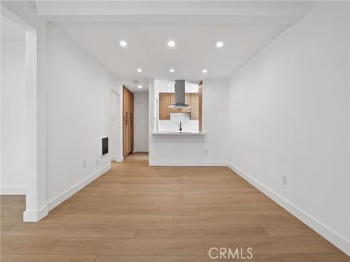 1030 W Macarthur  90 , Santa Ana, CA