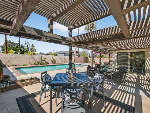 2610 N Deodar  , Santa Ana, CA