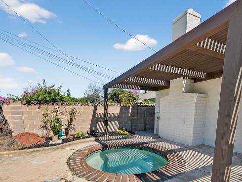 2610 N Deodar  , Santa Ana, CA