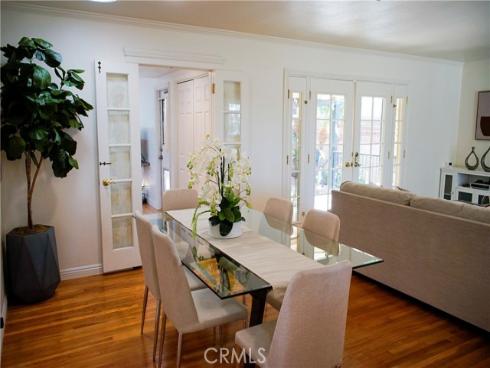 2019  Valencia  , Santa Ana, CA