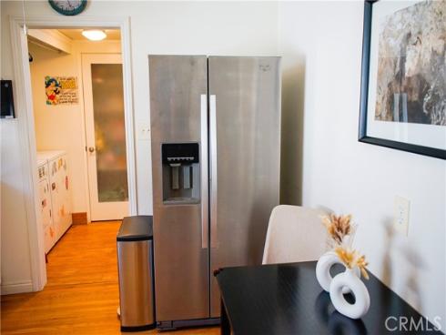 2019  Valencia  , Santa Ana, CA