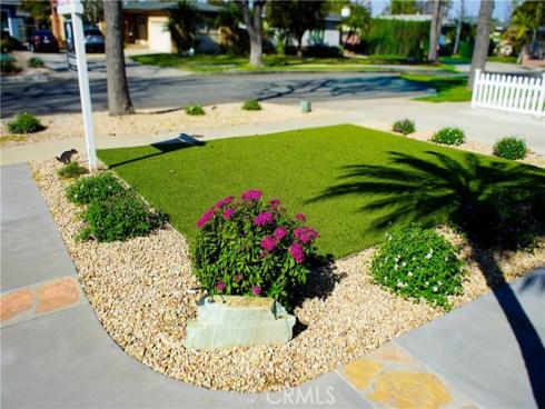 2019  Valencia  , Santa Ana, CA