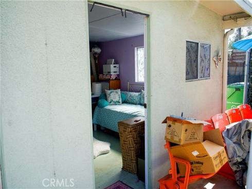 2019  Valencia  , Santa Ana, CA