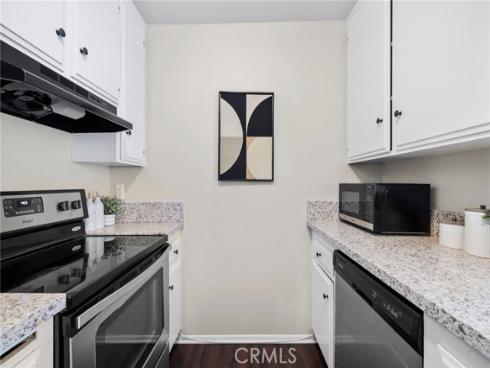 2521 W Sunflower  , Santa Ana, CA