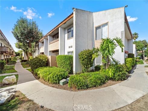 2521 W Sunflower  , Santa Ana, CA