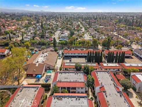 2521 W Sunflower  , Santa Ana, CA