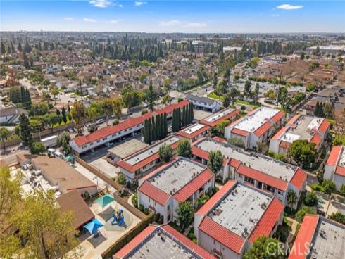 2521 W Sunflower  , Santa Ana, CA