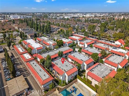 2521 W Sunflower  , Santa Ana, CA