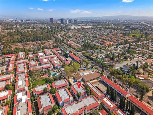 2521 W Sunflower  , Santa Ana, CA