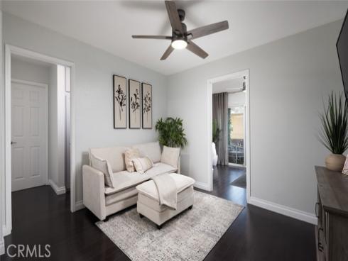 1000 W Macarthur  11  Boulevard, Santa Ana, CA