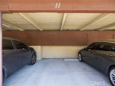 1000 W Macarthur  11  Boulevard, Santa Ana, CA