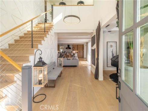 18806  Winnwood  , Santa Ana, CA