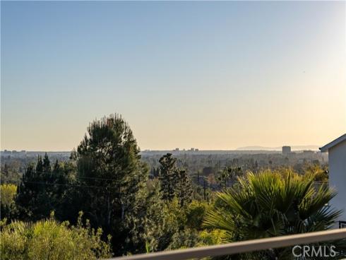 18806  Winnwood  , Santa Ana, CA