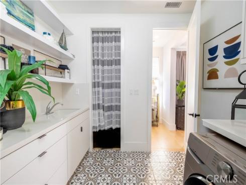 18806  Winnwood  , Santa Ana, CA