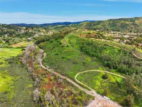 1852  Sharon  , Santa Ana, CA