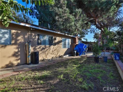 1820  Marine   Street, Santa Ana, CA