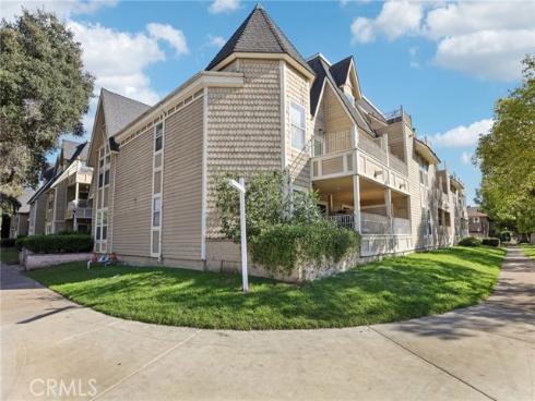 300 E Chestnut  H-202 , Santa Ana, CA