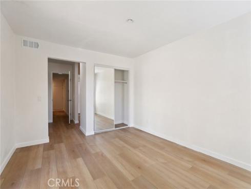 300 E Chestnut  H-202 , Santa Ana, CA