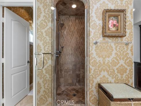 3334  S. Crawford Glen  , Santa Ana, CA