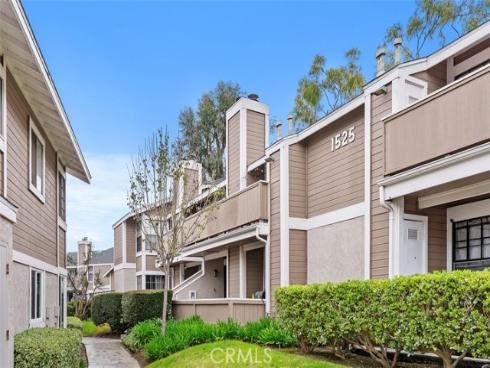 1525 S Raitt  29 , Santa Ana, CA