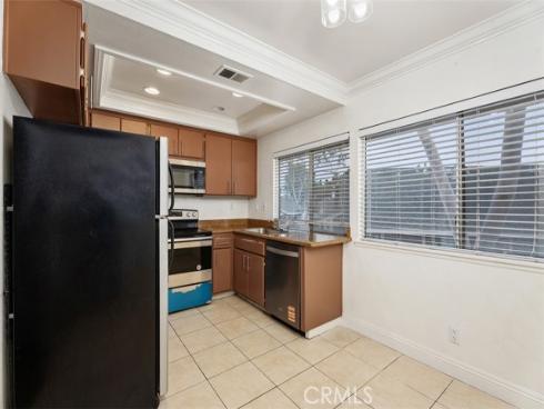 1525 S Raitt  29 , Santa Ana, CA