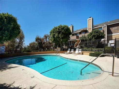 1525 S Raitt  29 , Santa Ana, CA