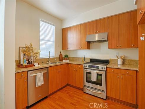 347 E Memory , Santa Ana, CA