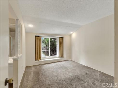 2218  Lewis   Street, Santa Ana, CA