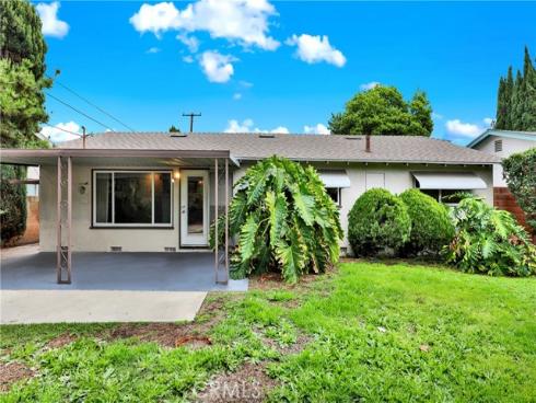 2218  Lewis   Street, Santa Ana, CA