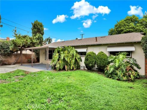 2218  Lewis   Street, Santa Ana, CA