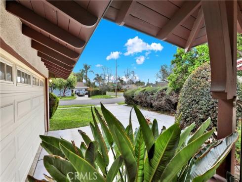 2218  Lewis   Street, Santa Ana, CA