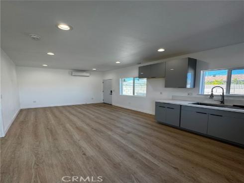4721 W Oakfield  , Santa Ana, CA