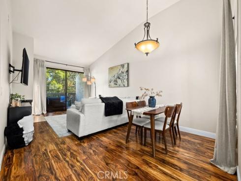 2522 W Macarthur  , Santa Ana, CA