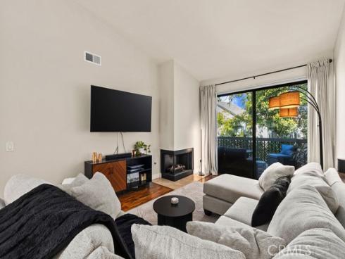 2522 W Macarthur  , Santa Ana, CA