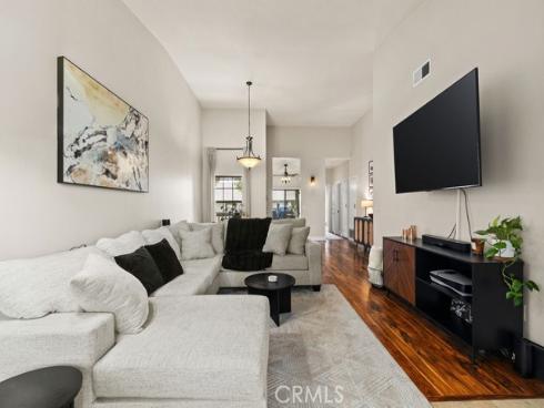 2522 W Macarthur  , Santa Ana, CA