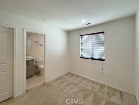 1530 W 1st  19 , Santa Ana, CA