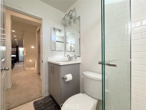 1530 W 1st  19 , Santa Ana, CA