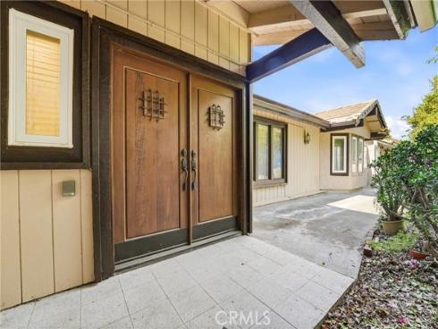 18831  Winnwood   Lane, Santa Ana, CA