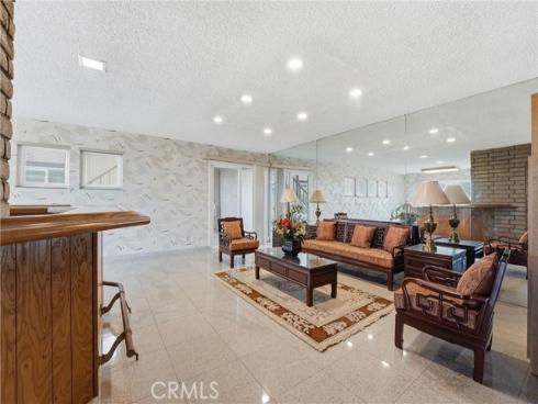 18831  Winnwood   Lane, Santa Ana, CA