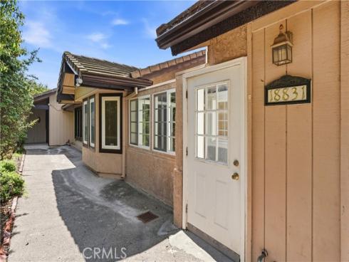 18831  Winnwood   Lane, Santa Ana, CA