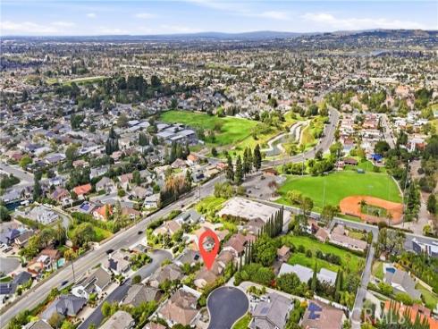 18831  Winnwood   Lane, Santa Ana, CA