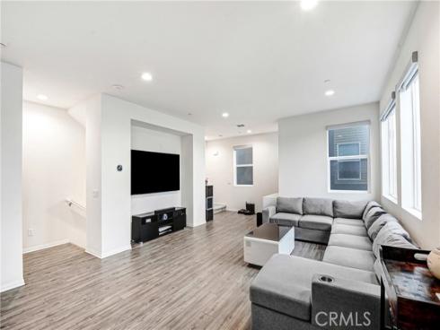 319 N Standard  , Santa Ana, CA