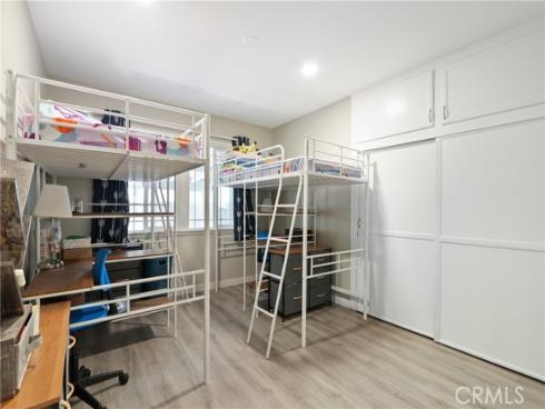 1221  Carlton  , Santa Ana, CA